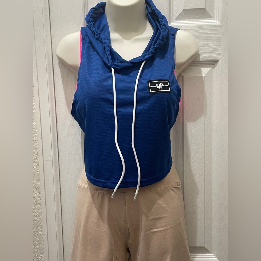 🦋UP Women's Blue Sleeveless Crop Top